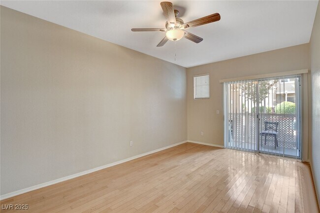 Building Photo - 5855 Valley Dr