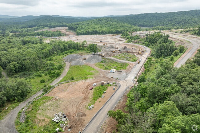 Building Photo - Village at Tuxedo Reserve
