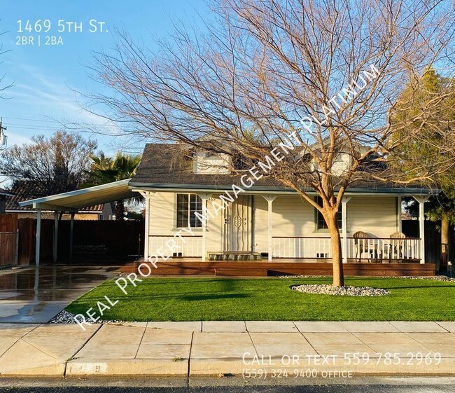 Building Photo - $1,895 Bullard & Sunnyside, Charming 2 Bed...