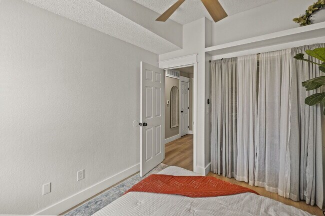 Building Photo - Modern Comfort Meets Charm – Beautifully U...