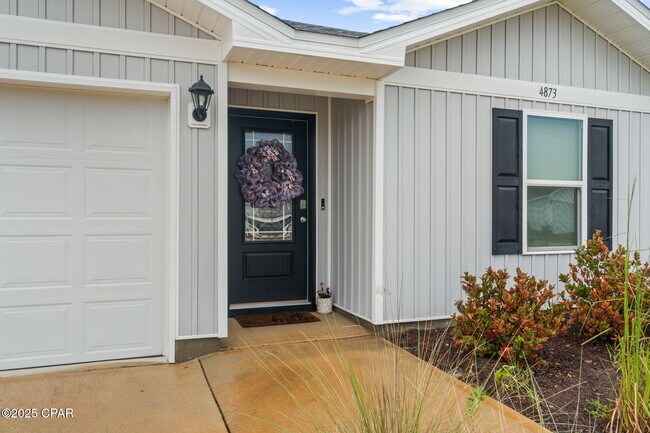 Building Photo - 4873 Shurer Ln