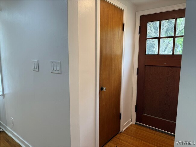 Building Photo - 63 Norman Pl