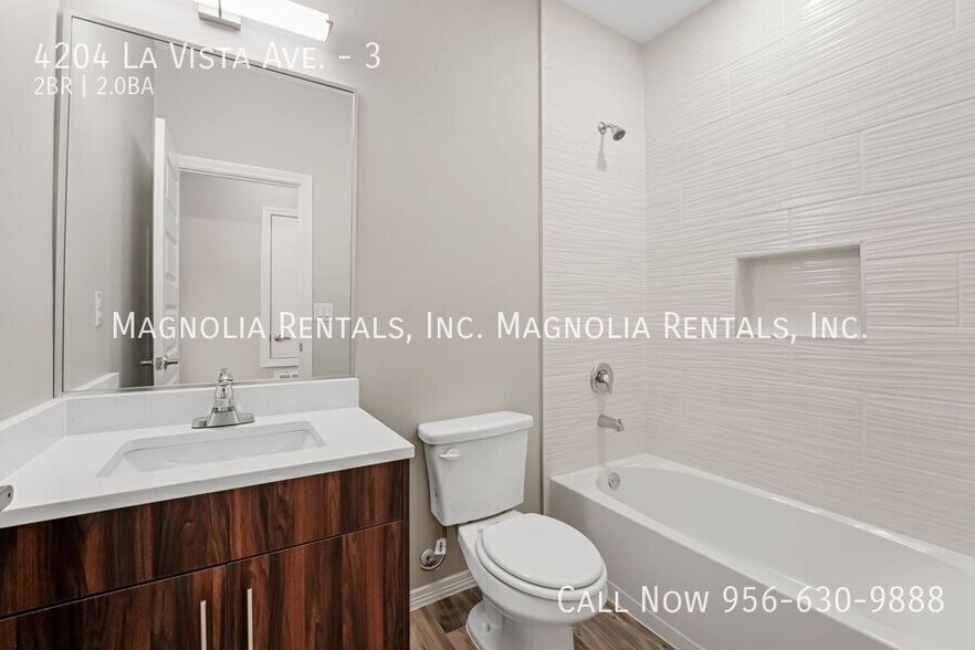 Building Photo - 4204 La Vista Ave