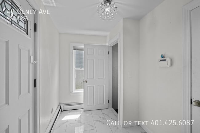 Building Photo - 40 Olney Ave
