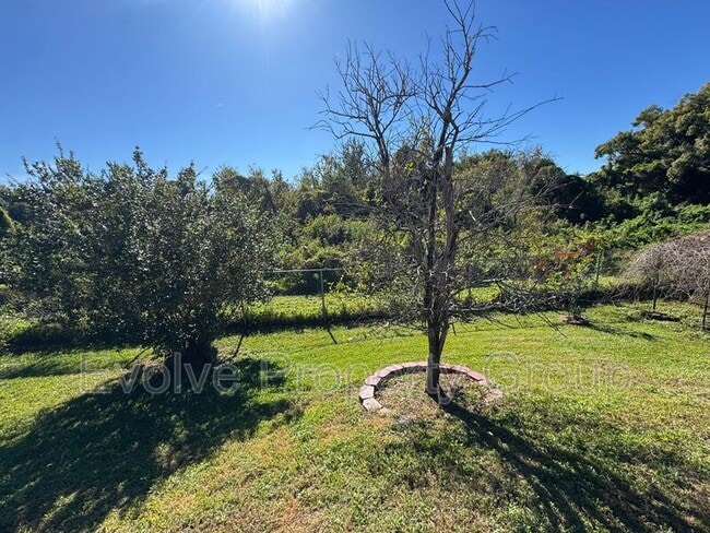 Building Photo - 724 Forest Glen Ct