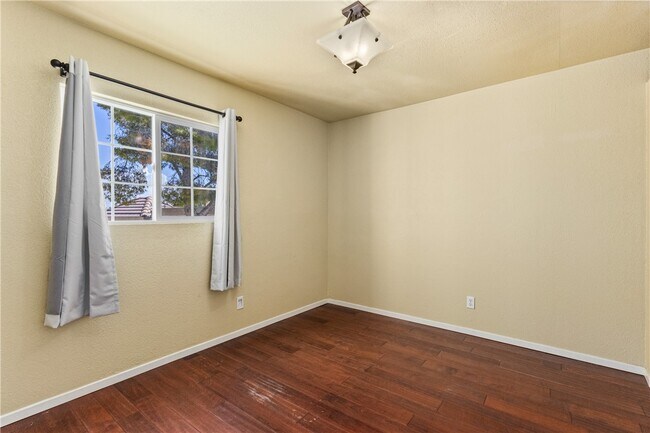 Building Photo - 2805 Tortoise Ct