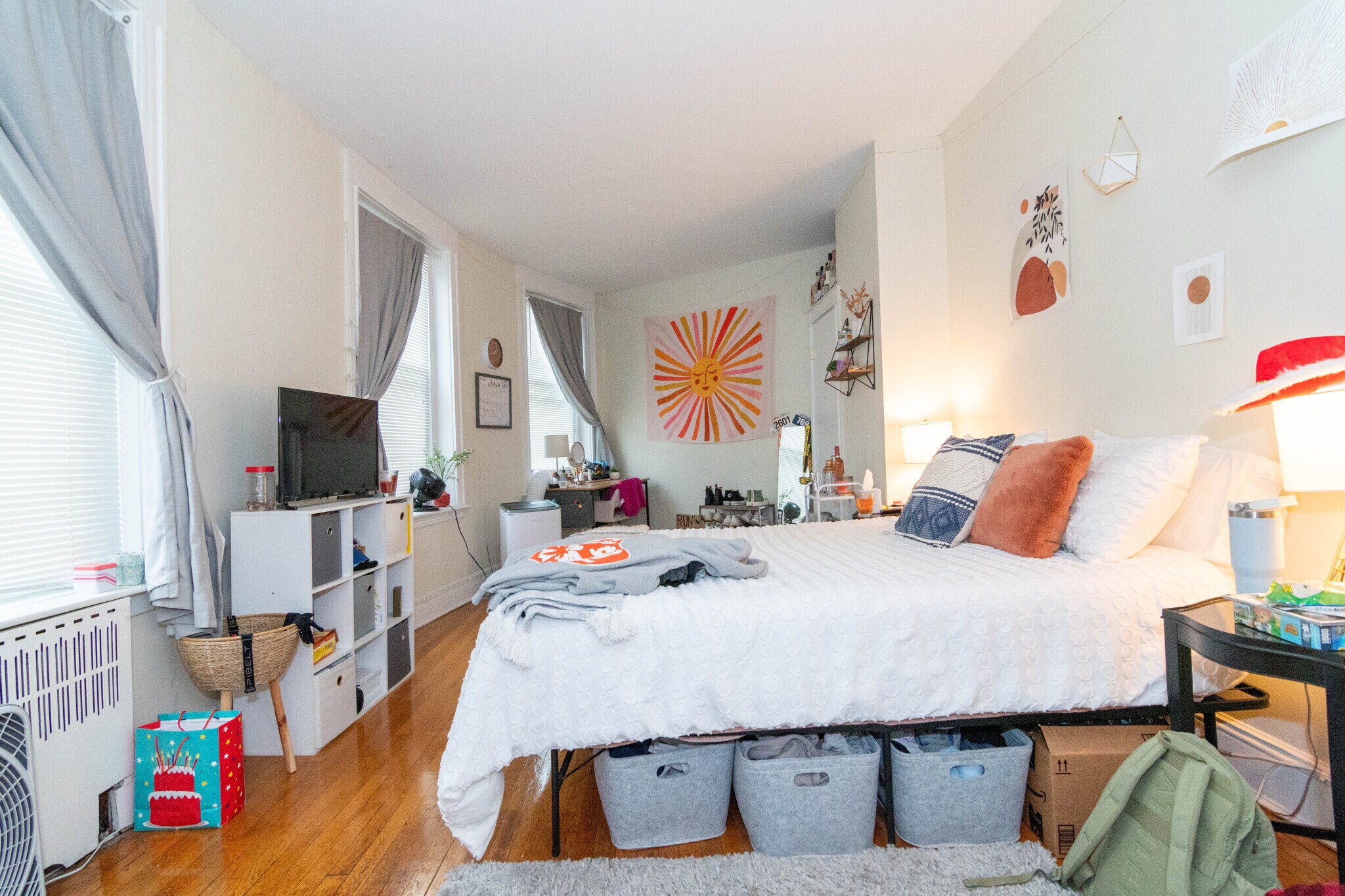 Building Photo - 1232 Beacon St