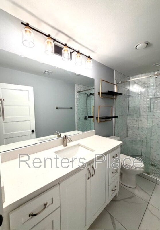 Building Photo - 415 S Victor Ave