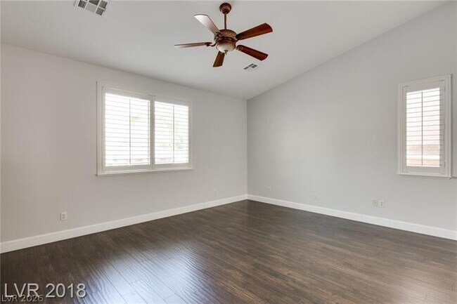 Building Photo - 5752 Murtiga Ct