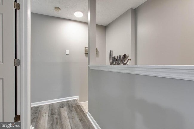 Building Photo - 682 Willowby Run