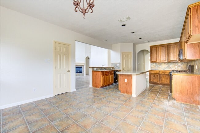 Building Photo - 800 Mulligan Ct