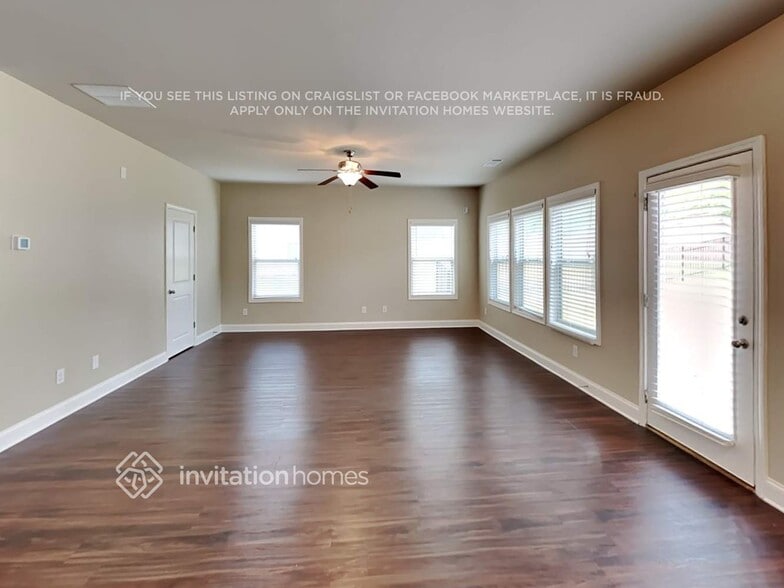 Building Photo - 227 Sage Dr