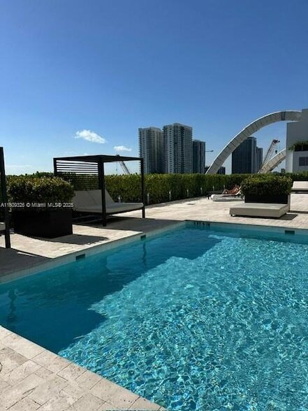 Building Photo - 1040 Biscayne Blvd
