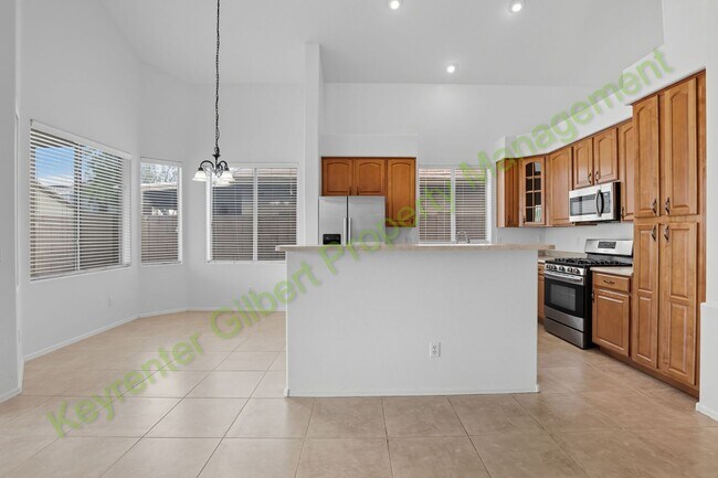 Building Photo - Beautiful 5 bed / 3 bath Home in the San Tan Heights Community of San Tan Valley