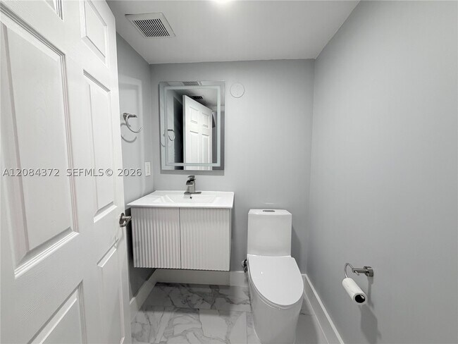 Building Photo - 2772 SW 121st Ave