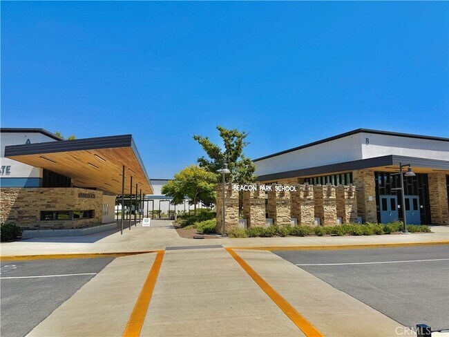 Building Photo - 137 Mirth
