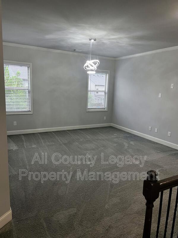 Building Photo - 3102 Avenel Ct