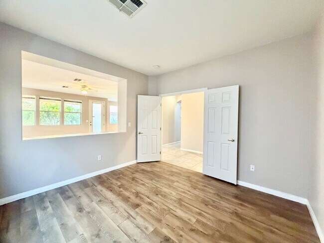 Building Photo - GATED SUMMERLIN HOME | 5 BEDROOM + DOWNSTAIRS DEN | 3-CAR GARAGE