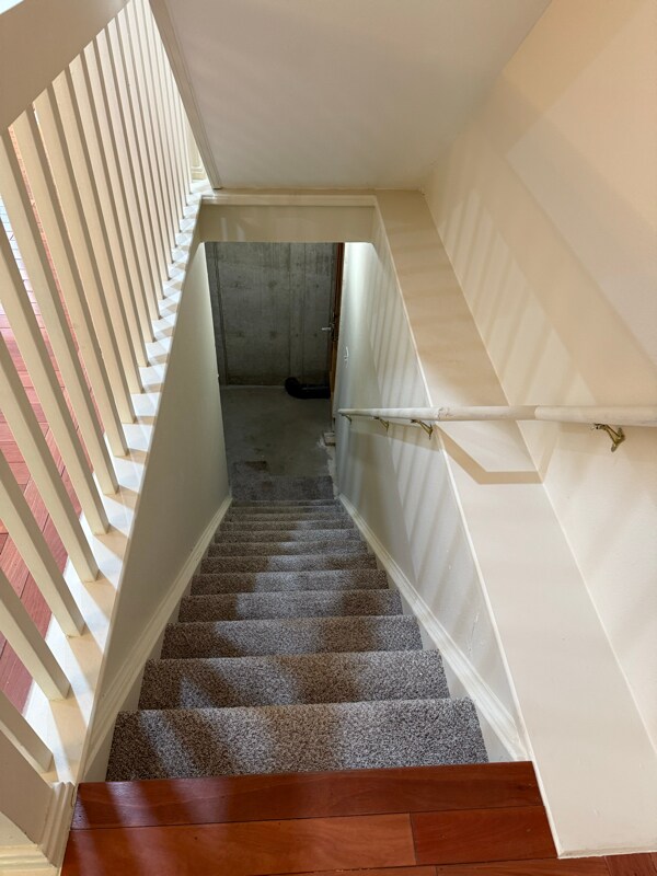 Building Photo - 930 W 133rd Cir