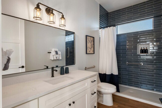 Building Photo - 1288 Cohasset Crest N