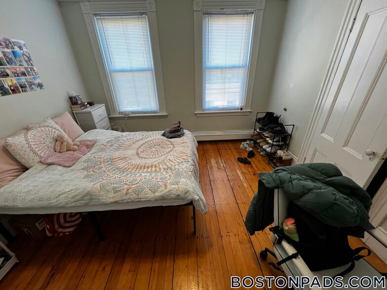 Building Photo - 231 Norfolk St