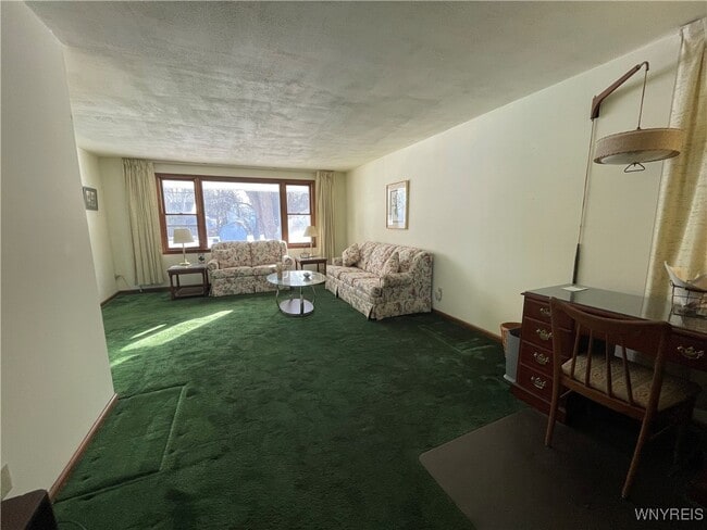 Building Photo - 1825 Winter Rd