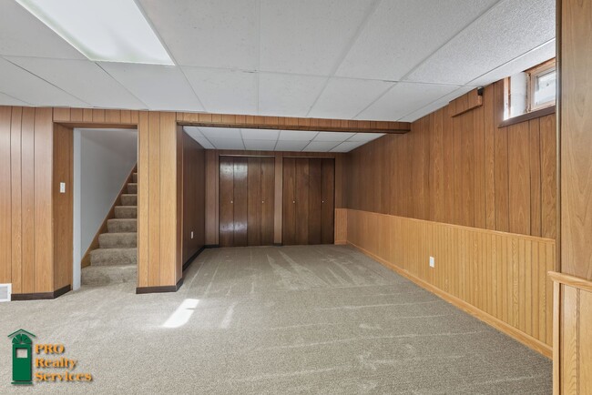 Building Photo - 3 Bedroom Home in Lake Elmo