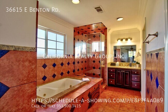 Building Photo - 36615 E Benton Rd