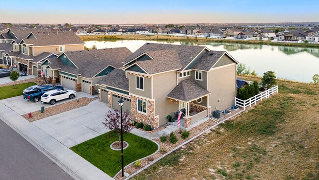 Building Photo - 580 Boxwood Dr