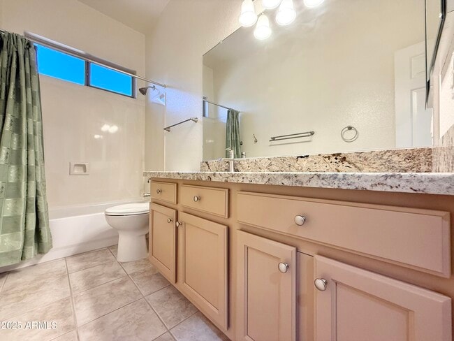 Building Photo - 4148 E Walnut Rd