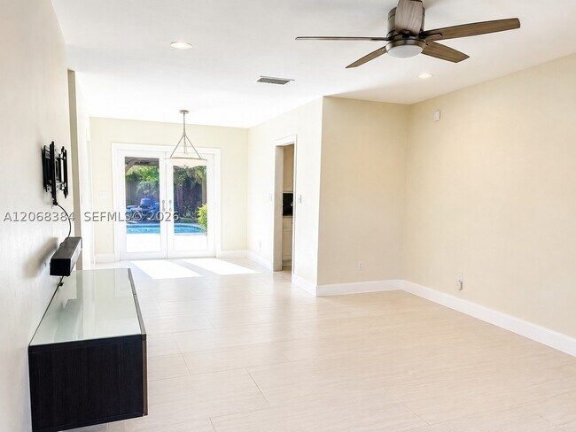 Building Photo - 1601 NW 55th Ave