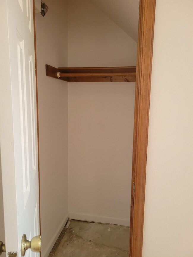 Building Photo - 1303 Snowflake Cir