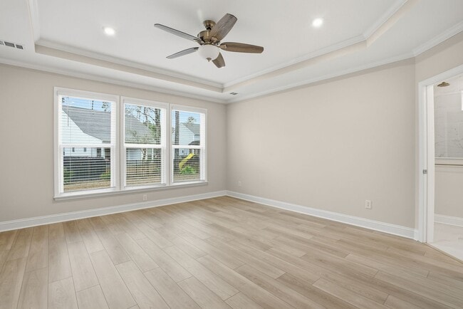 Building Photo - 3-Bed Corner Lot Home in Waterways Community