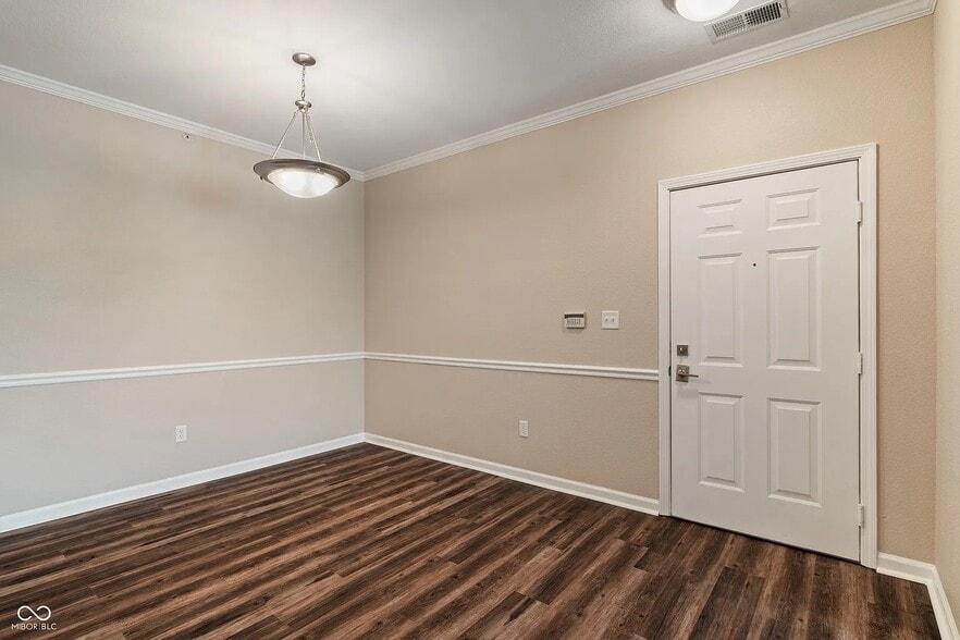 Dining room - 12833 Tradd St