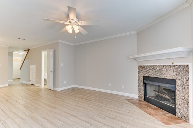 Building Photo - 4680 Brookwood Ln