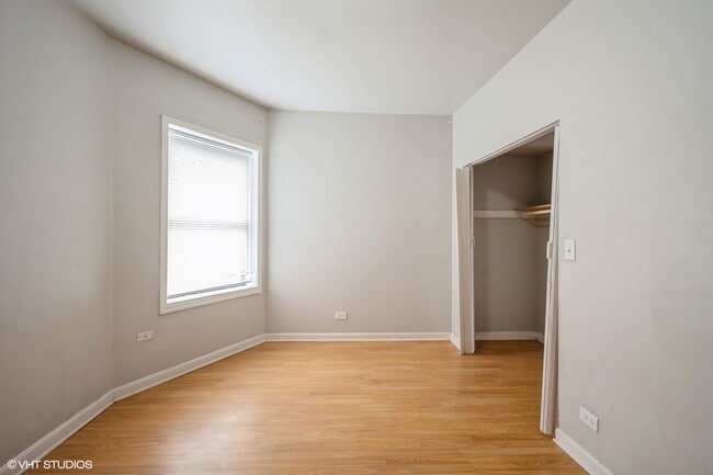 Building Photo - 6007 S Michigan Ave