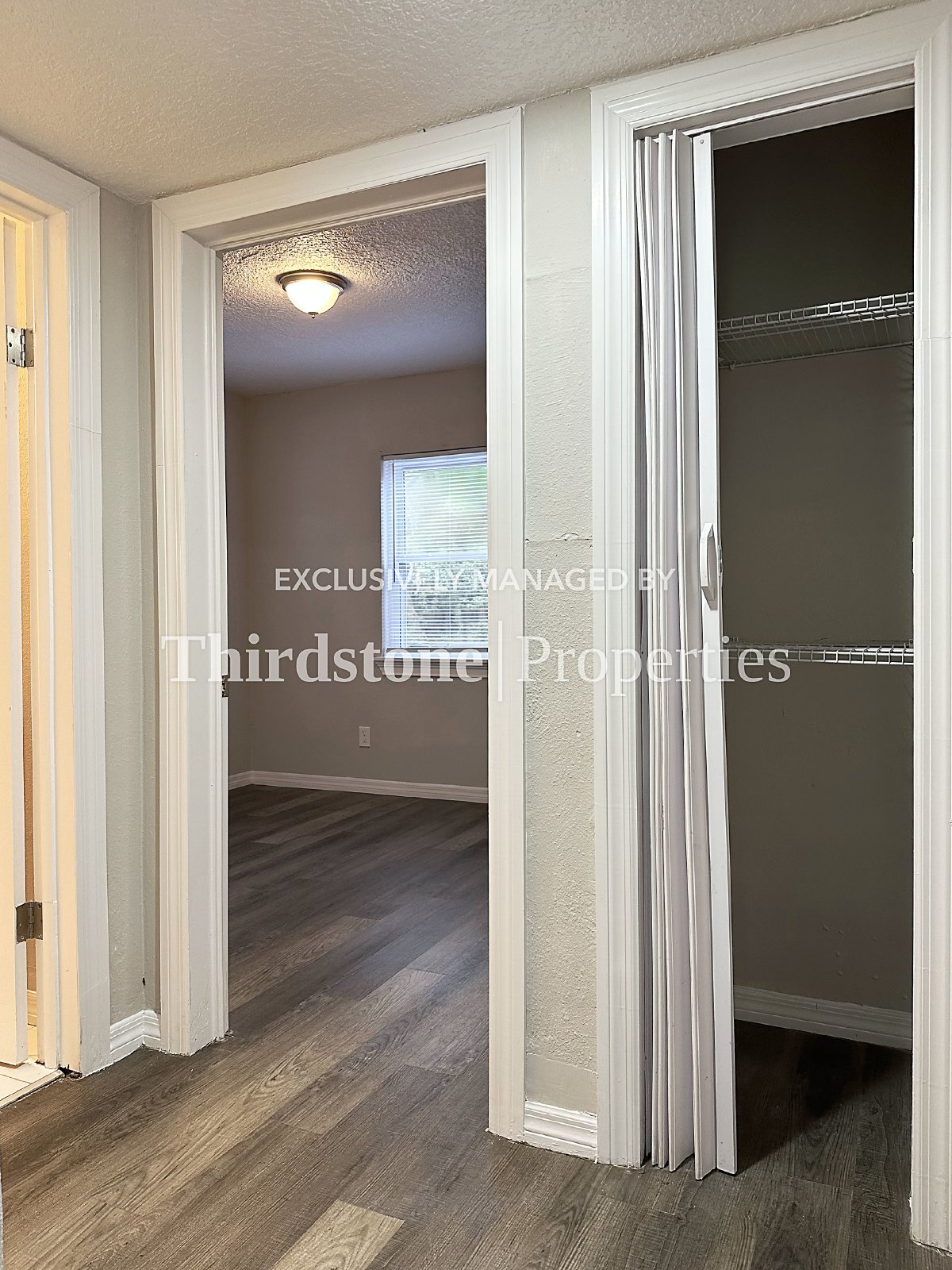 Building Photo - 3347 Phyllis St