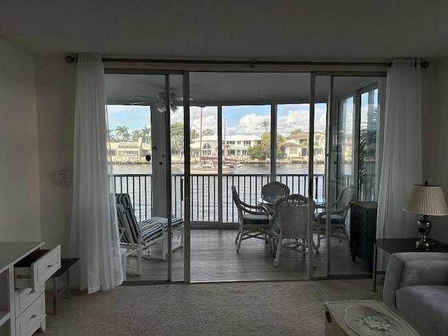 Building Photo - 3310 S Ocean Blvd