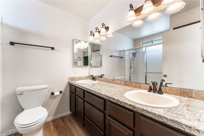 Building Photo - 8704 Isola Dr