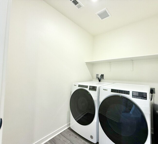Building Photo - AVAILABLE NOW!! GORGEOUS Two Story 4 Bedroom 2.5 Bathroom Home in Indio! ***MOVE IN SPECIAL - 50%...