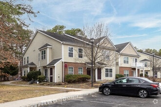 Primary Photo - Willow Point Apartments