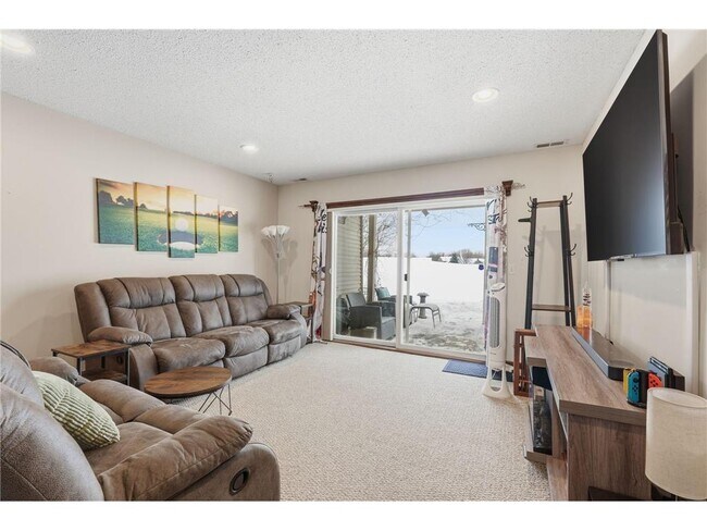 Building Photo - 3909 93rd Ave N