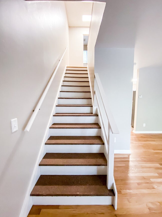 Building Photo - 1107 Catalpa Cir