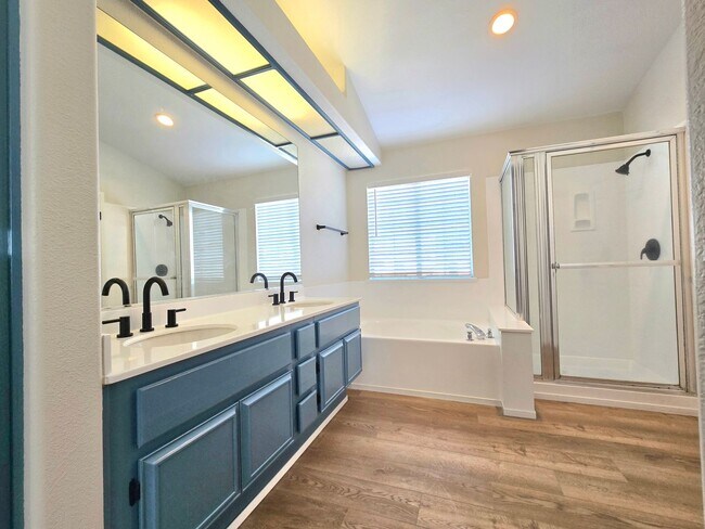 Building Photo - 4254 Via Clemente