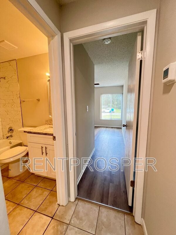 Building Photo - 10467 Riva Ridge Trail