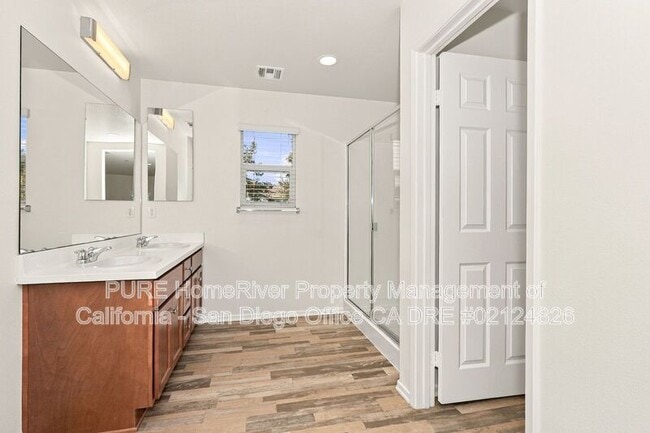 Building Photo - 223 Dun Blazer Wy
