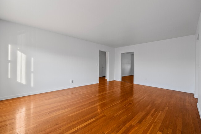 Building Photo - 7108 Polk St