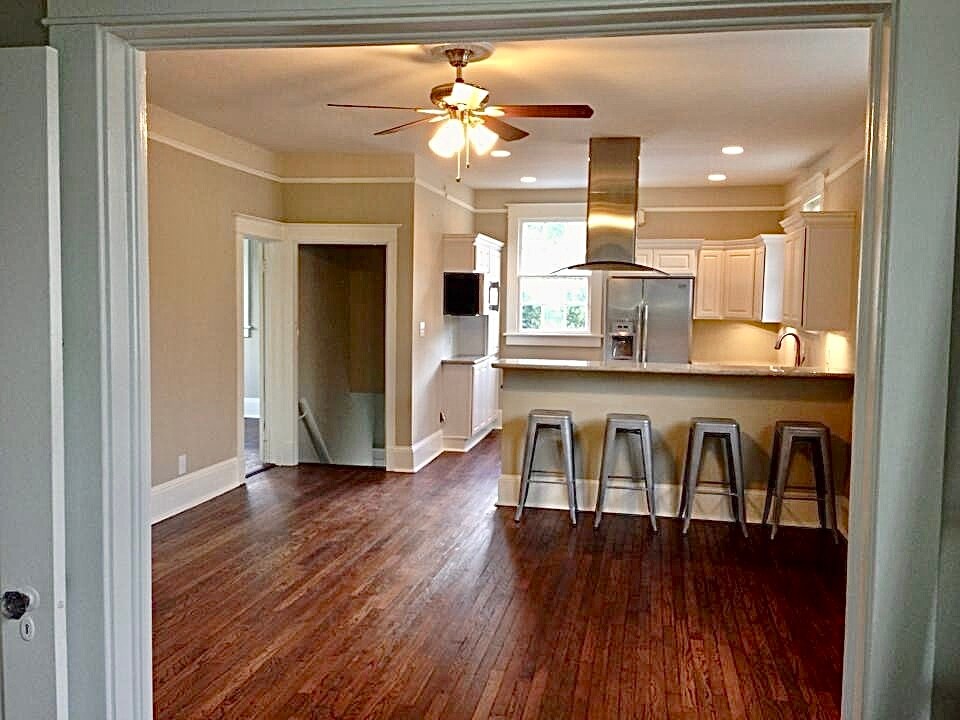 Building Photo - 1217 Foucher St