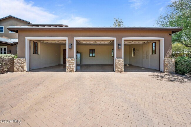 Building Photo - 29211 N 53rd St