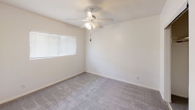 Building Photo - 33540 Washington Dr